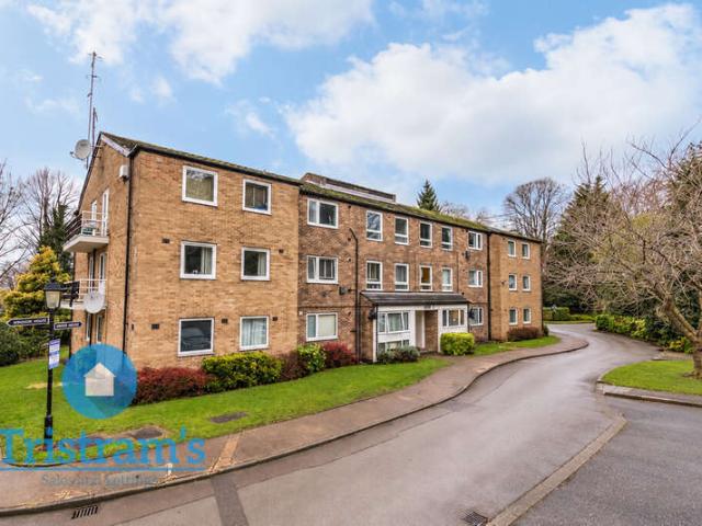 3 Bedroom Ground Flat