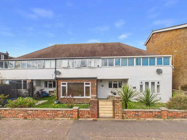 3 Bedroom Ground Flat