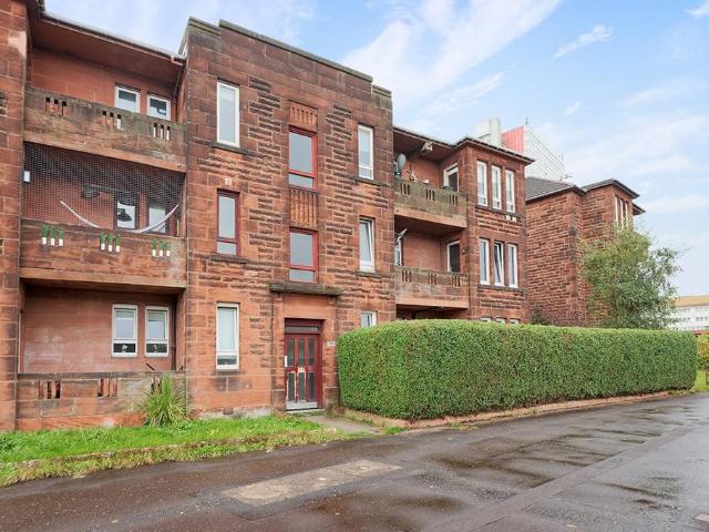 3 bedroom ground flat for sale