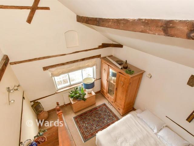 3 bedroom ground flat for sale