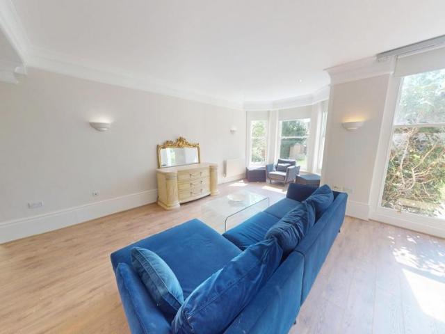 3 bedroom ground flat to rent