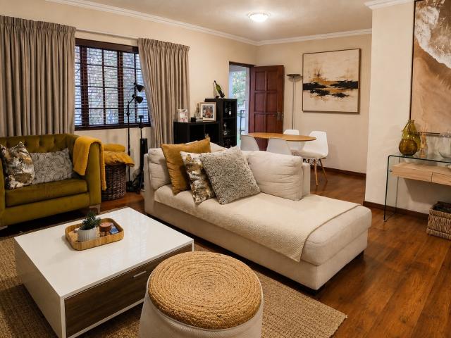 3 Bedroom Ground Floor Apartment To Rent in Boardwalk, Pretoria