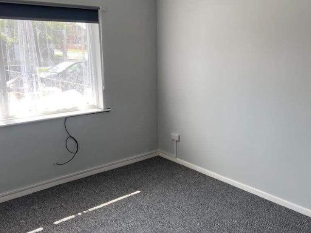 3 bedroom ground floor flat to rent