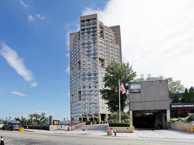 3 bedroom, Guttenberg NJ 07093 105591500