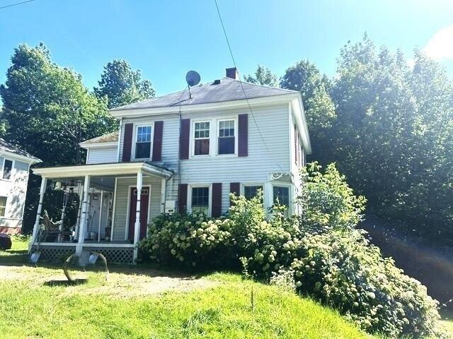 3 bedroom, Dover Foxcroft ME 04426 105771222