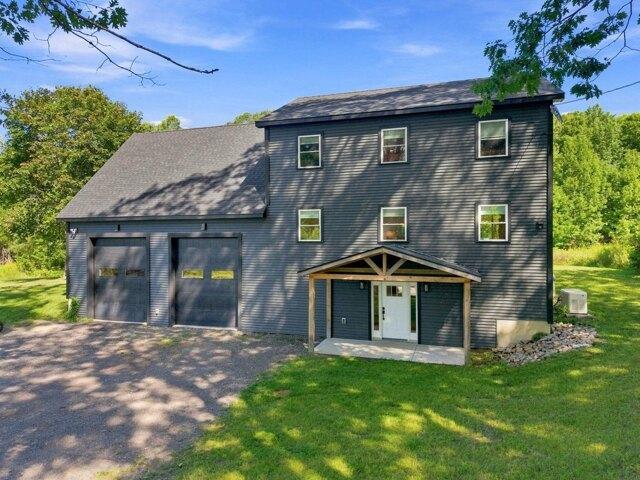 3 bedroom, Dover Foxcroft ME 04426 105790943
