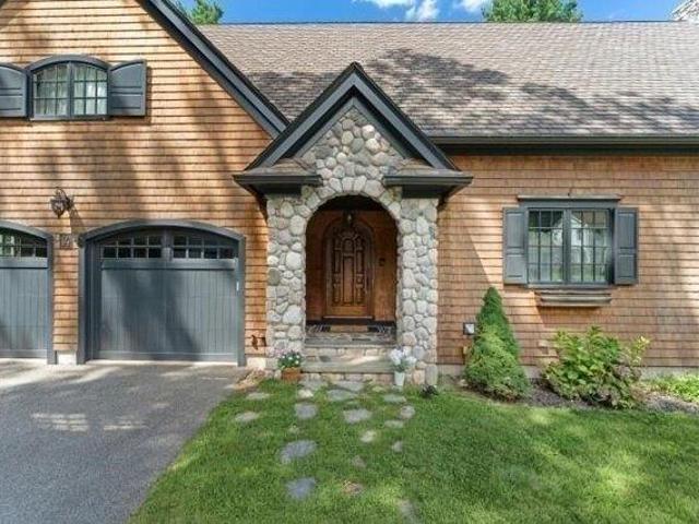 3 bedroom, Dover MA 02030 105511656