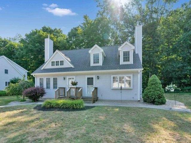 3 bedroom, Dover NH 03820 105350308