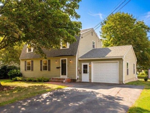 3 bedroom, Dover NH 03820 105590753