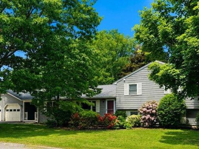 3 bedroom, Dover NH 03820 103434194