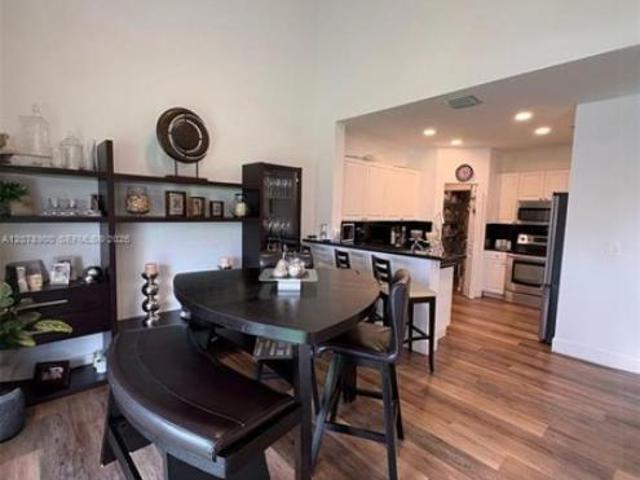 3 bedroom, Doral FL 33178 106220728