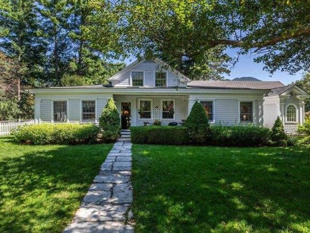 3 bedroom, Dorset VT 05251 105628830