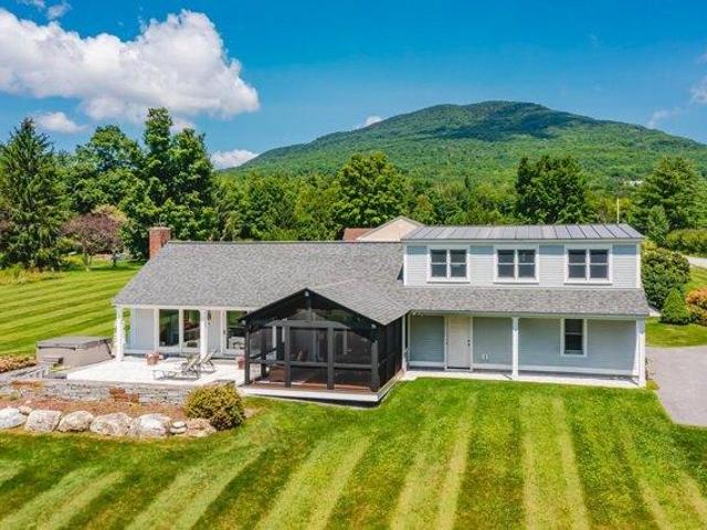 3 bedroom, Dorset VT 05253 105678901