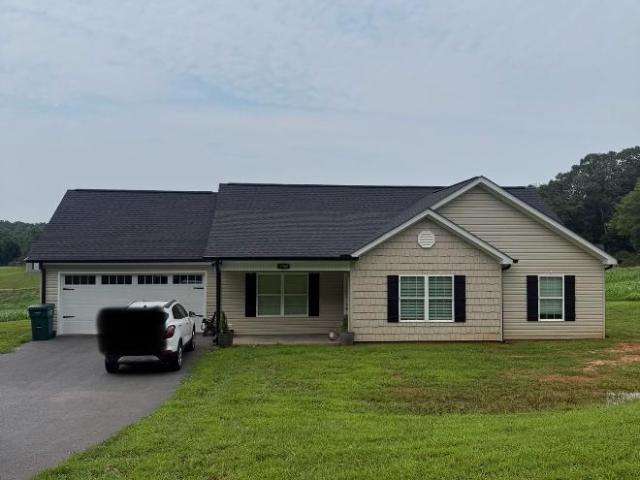 3 bedroom, Dahlonega GA 30533 105044610