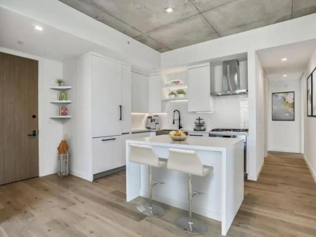 3 bedroom, Dallas TX 75201 LS105564440