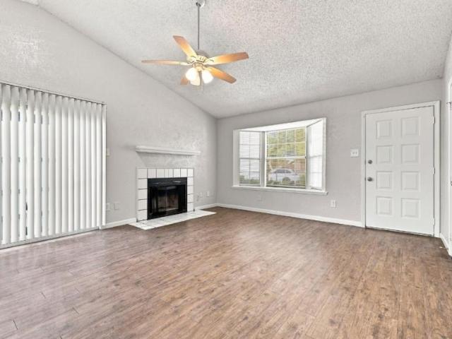 3 bedroom, Dallas TX 75227 106059376