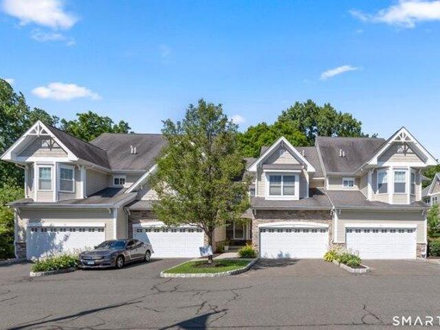 3 bedroom, Danbury CT 06810 104762377