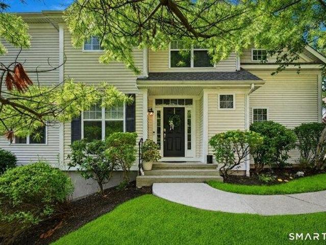 3 bedroom, Danbury CT 06810 105557607