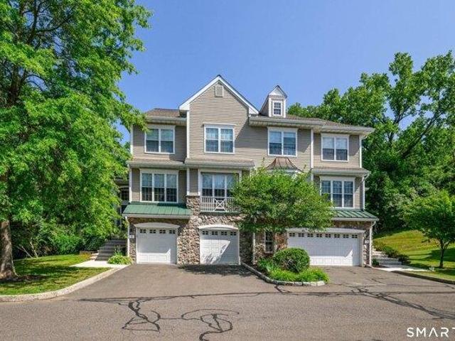 3 bedroom, Danbury CT 06811 104718943