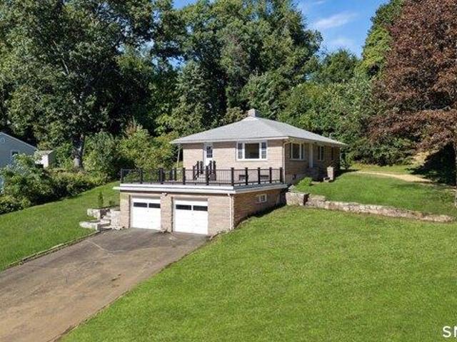 3 bedroom, Danbury CT 06811 105588542