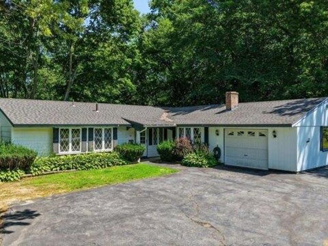 3 bedroom, Danvers MA 01923 105417362