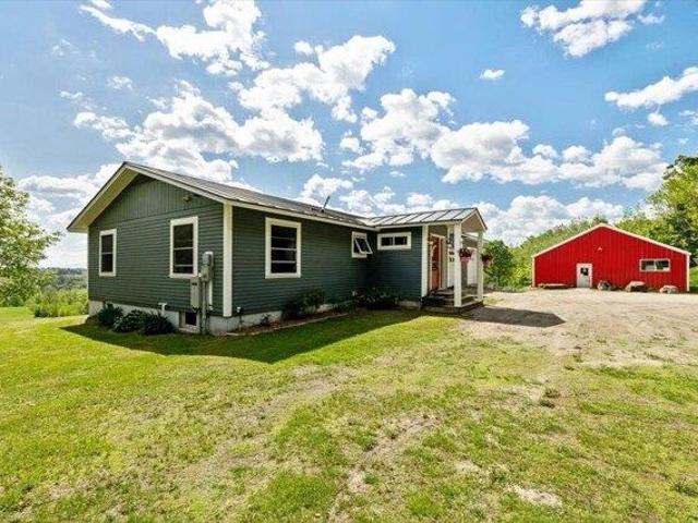 3 bedroom, Danville VT 05873 105610605