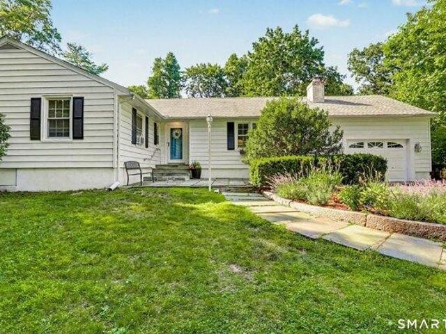 3 bedroom, Darien CT 06820 104869658