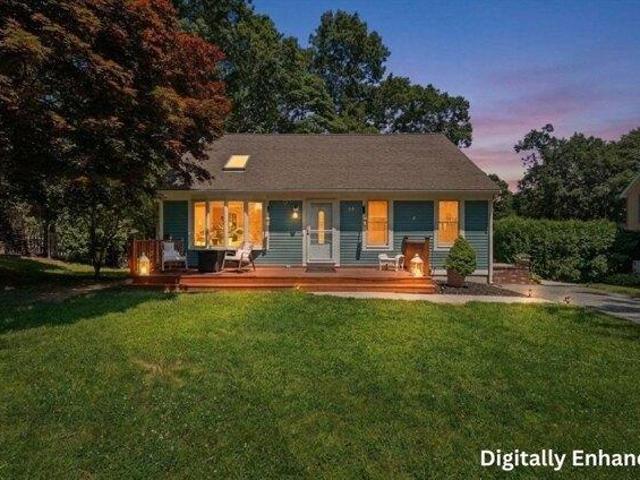 3 bedroom, Dartmouth MA 02747 104832661