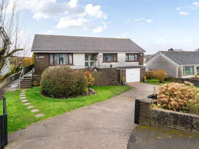 3 Bedroom Detached Bungalow