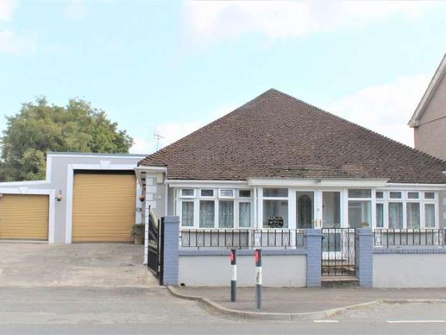 4 Bedroom Detached Bungalow