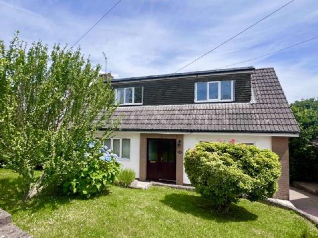 3 Bedroom Detached House