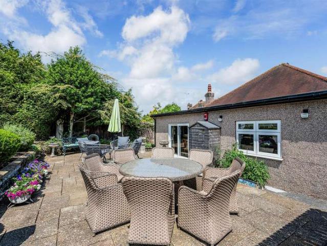 3 Bedroom Detached Bungalow