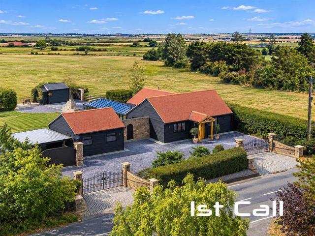 4 Bedroom Detached House