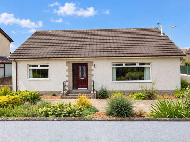 3 Bedroom Detached Bungalow