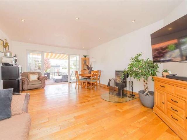 3 Bedroom Detached Bungalow