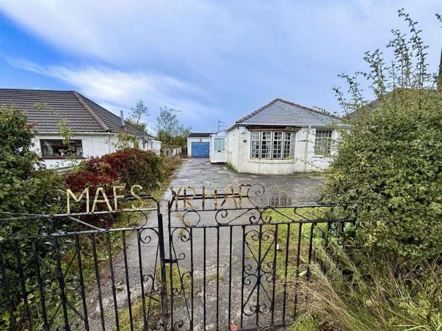 3 Bedroom Detached Bungalow