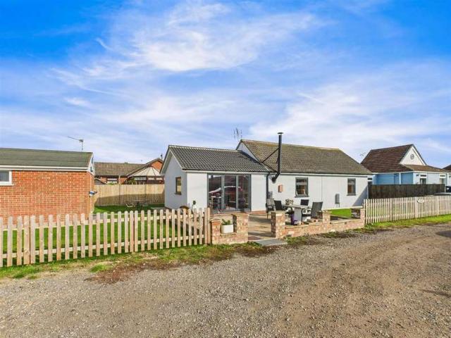 3 Bedroom Detached Bungalow