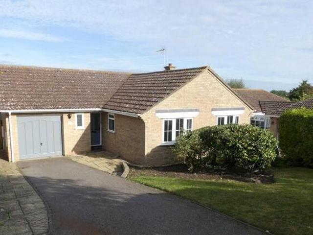 3 Bedroom Detached Bungalow For Rent In Halesworth, Suffolk