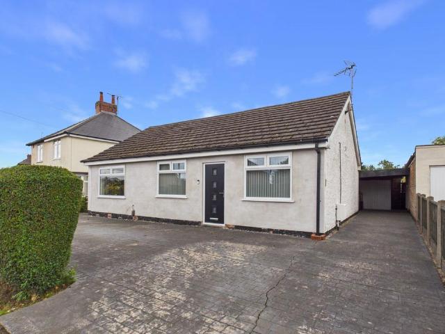 3 bedroom detached bungalow for sale