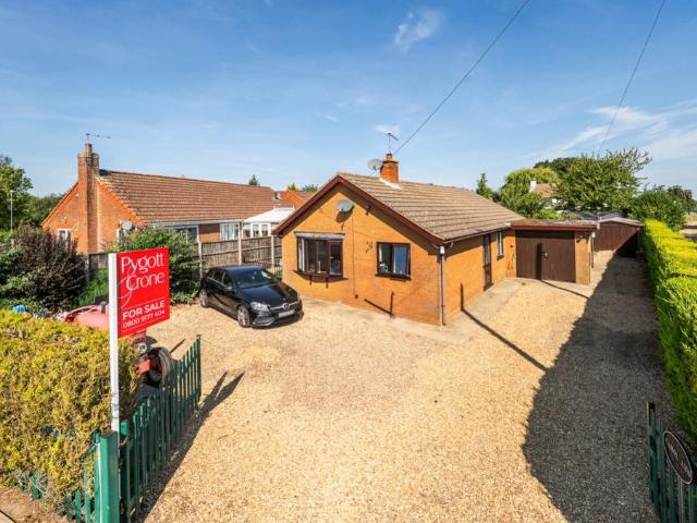 3 bedroom detached bungalow for sale