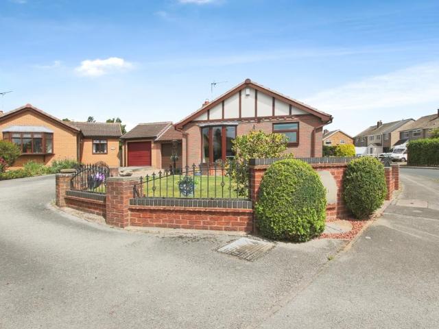 3 bedroom detached bungalow for sale