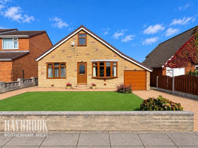 3 bedroom detached bungalow for sale