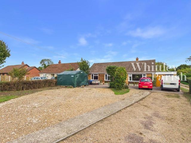 3 bedroom detached bungalow for sale