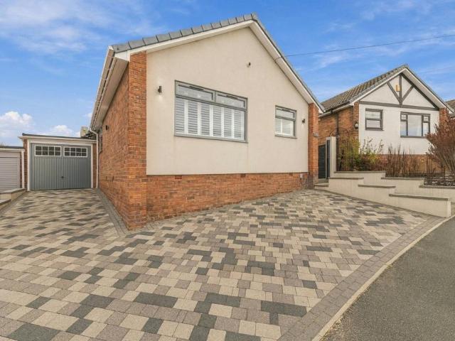 3 bedroom detached bungalow for sale