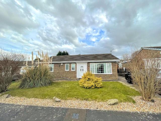 3 bedroom detached bungalow for sale