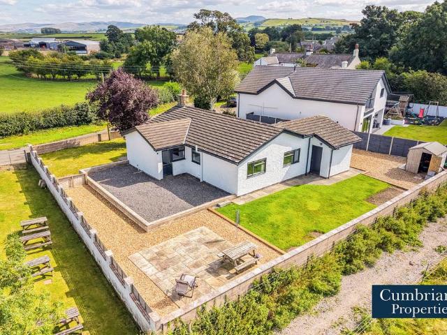 3 bedroom detached bungalow for sale