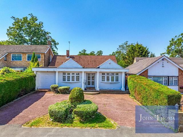 3 bedroom detached bungalow for sale