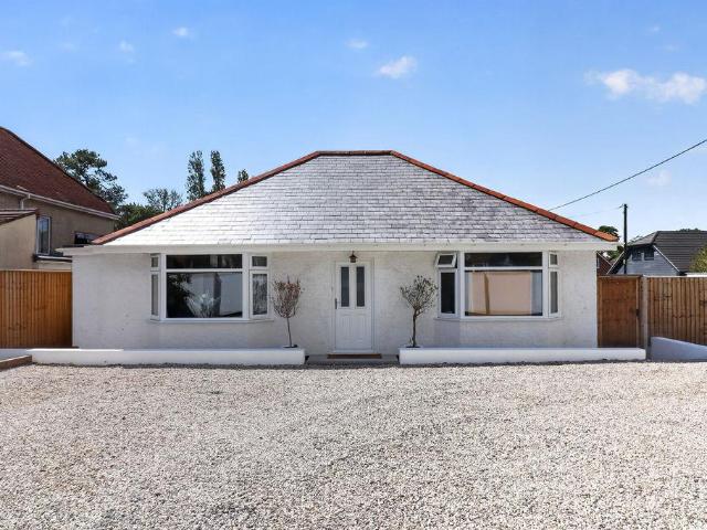 3 bedroom detached bungalow for sale