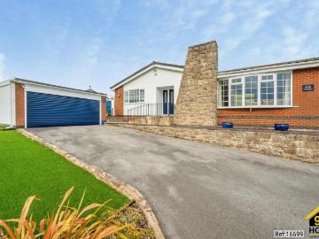 3 bedroom detached bungalow for sale