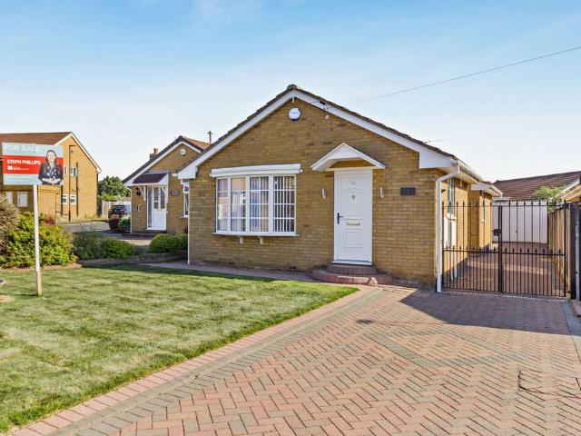 3 bedroom detached bungalow for sale